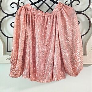 NWT Vine & Love Sequin Top in Rose Gold. Size S